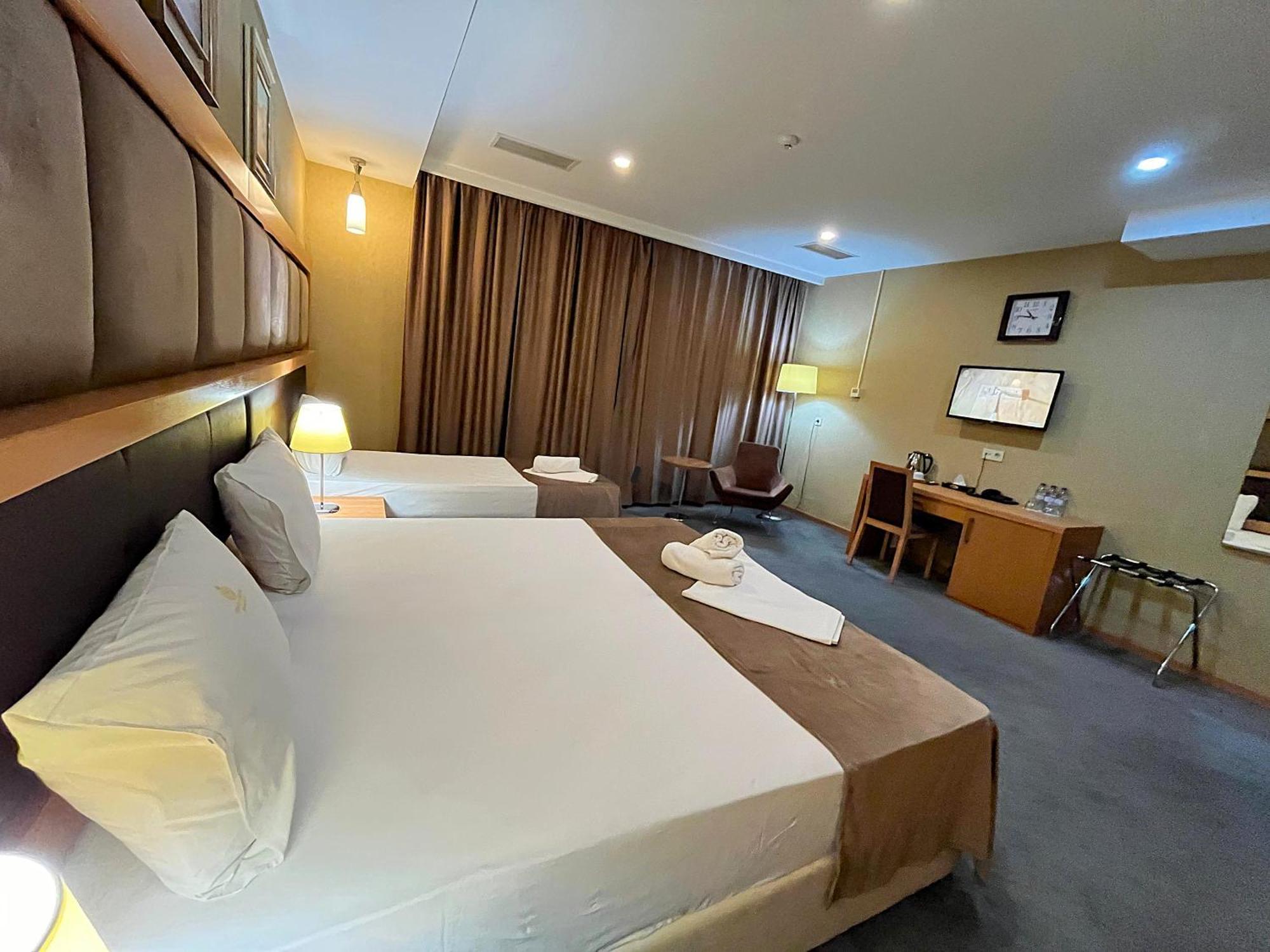 Gm City Hotel Baku Phòng bức ảnh