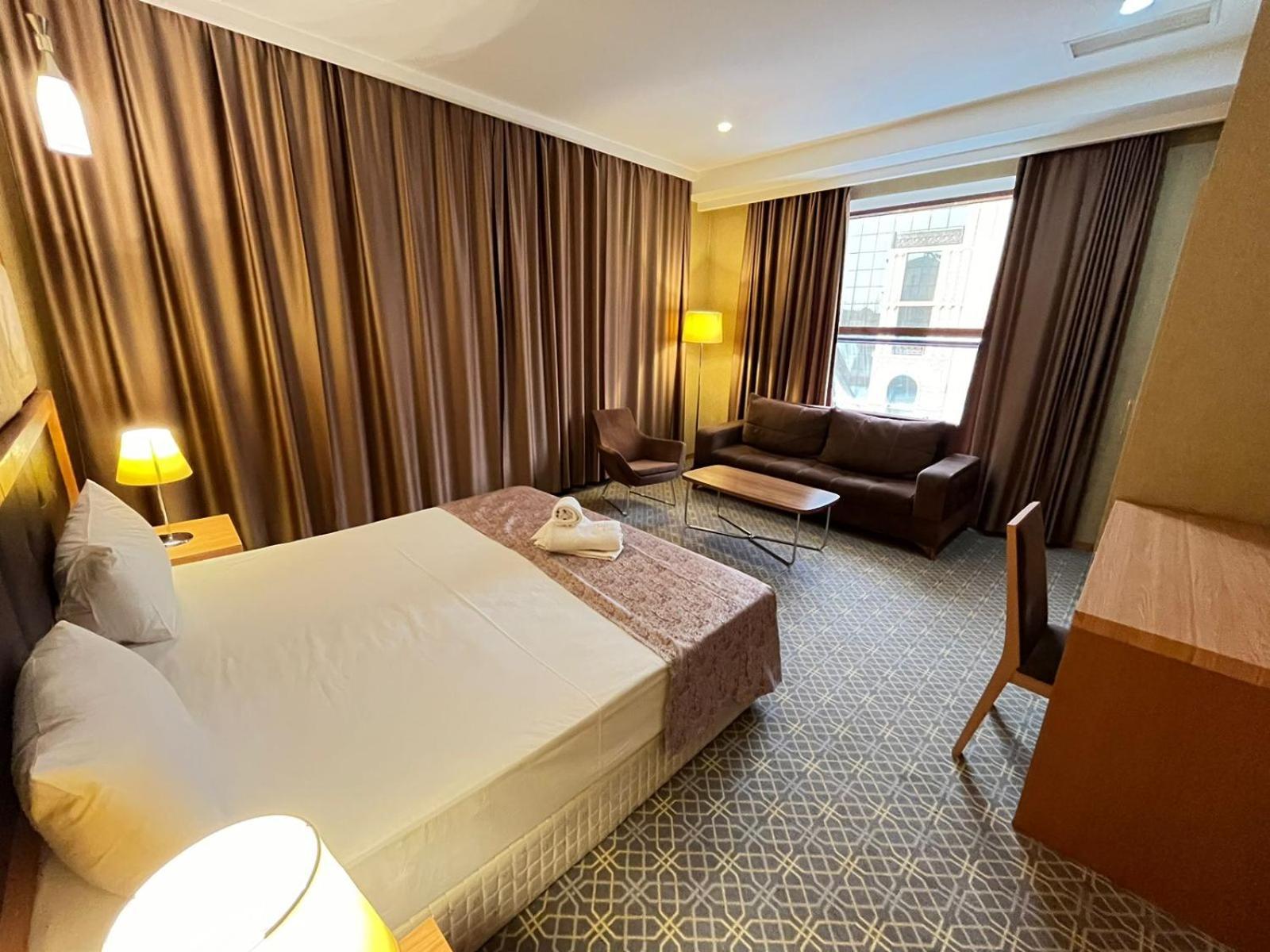 Gm City Hotel Baku Phòng bức ảnh